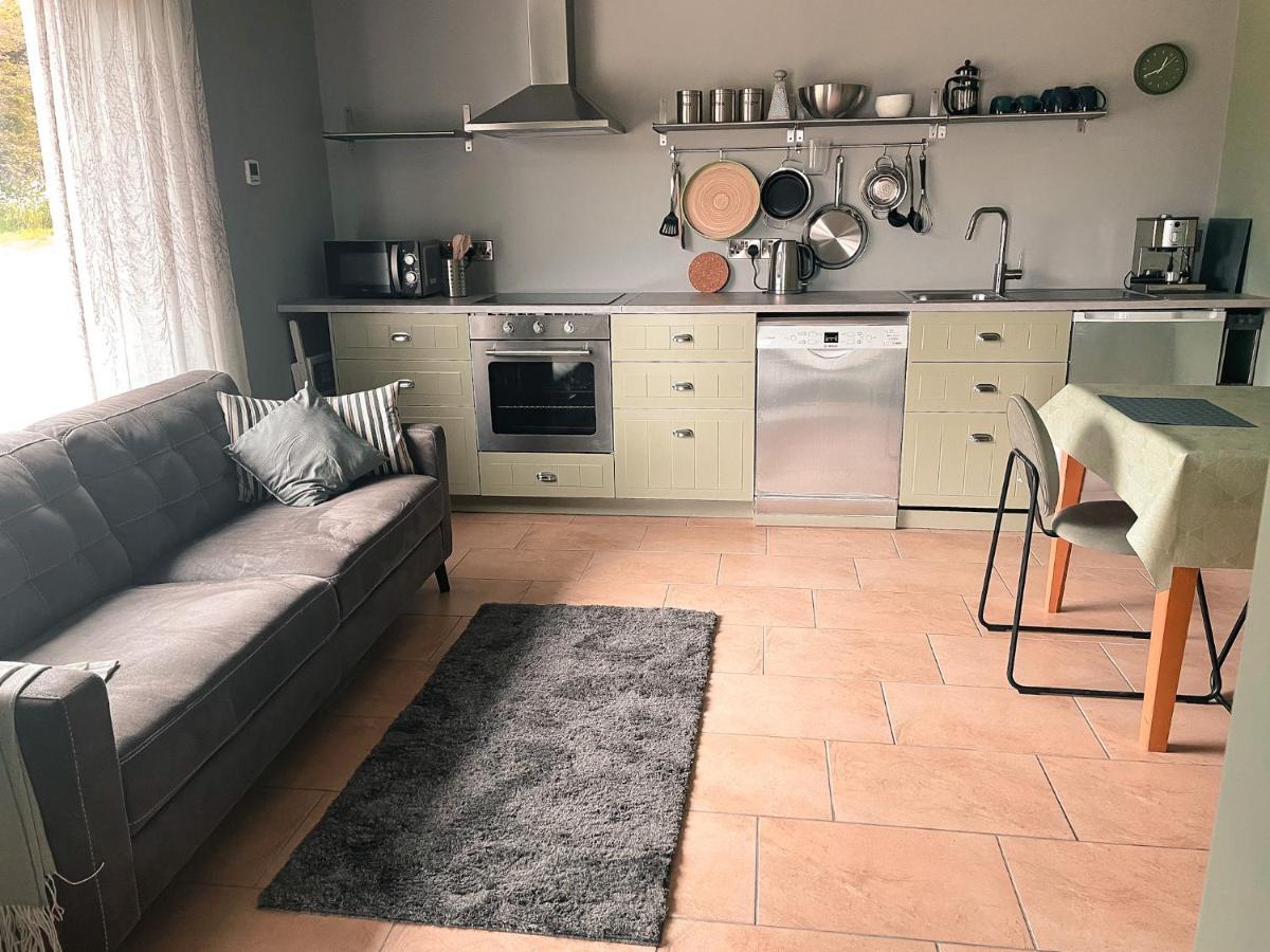 The Blue Door Apartment Керсівін Екстер'єр фото