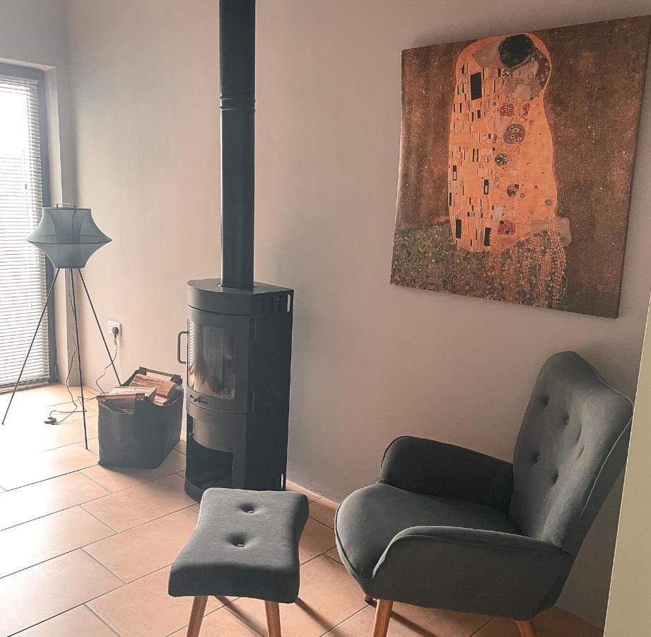 The Blue Door Apartment Керсівін Екстер'єр фото
